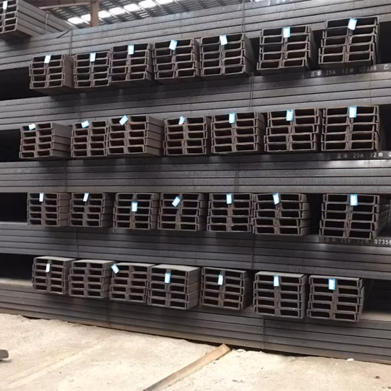 Profil en acier formé à froid laminé à chaud, prix de l'acier de canal en forme de CHU galvanisé